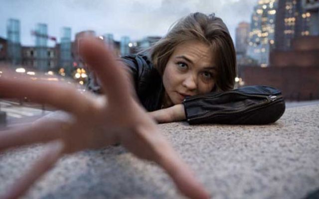 girl asking for help